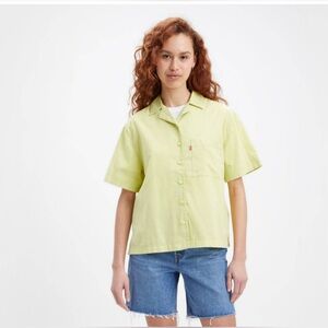 NWT Levi's Yellow Shirt